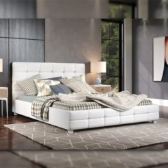 Cama Toronto